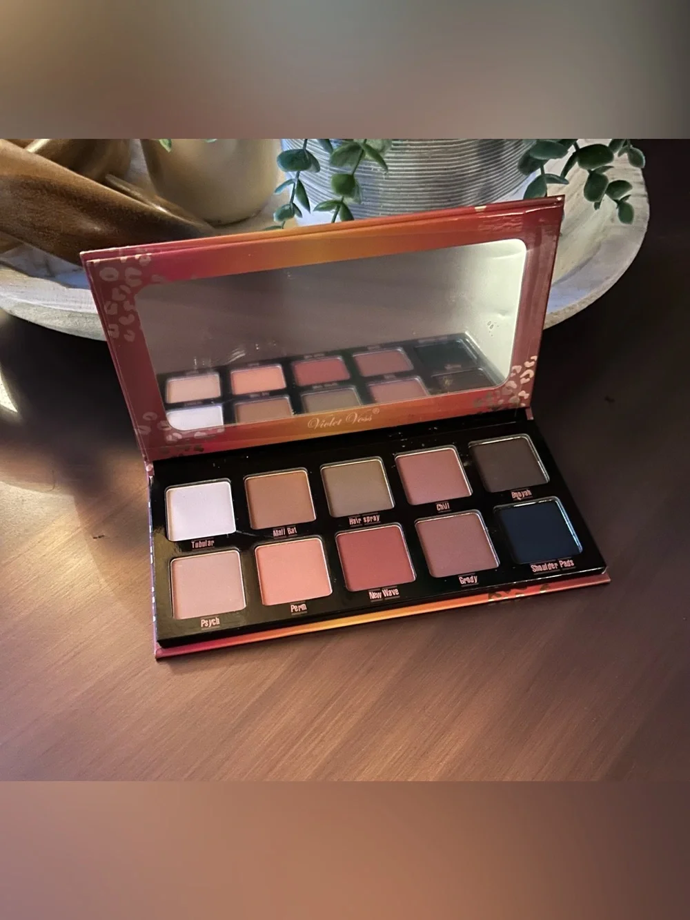 VIOLET VOSS VIBES MATTE EYESHADOW PALETTE